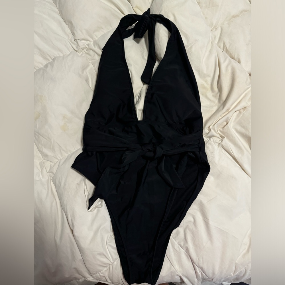 One Piece Abercrombie Bathing Suit